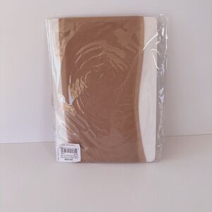 Women's Stockings Sheer Control Top 12 Den 6 Pack NIBWT